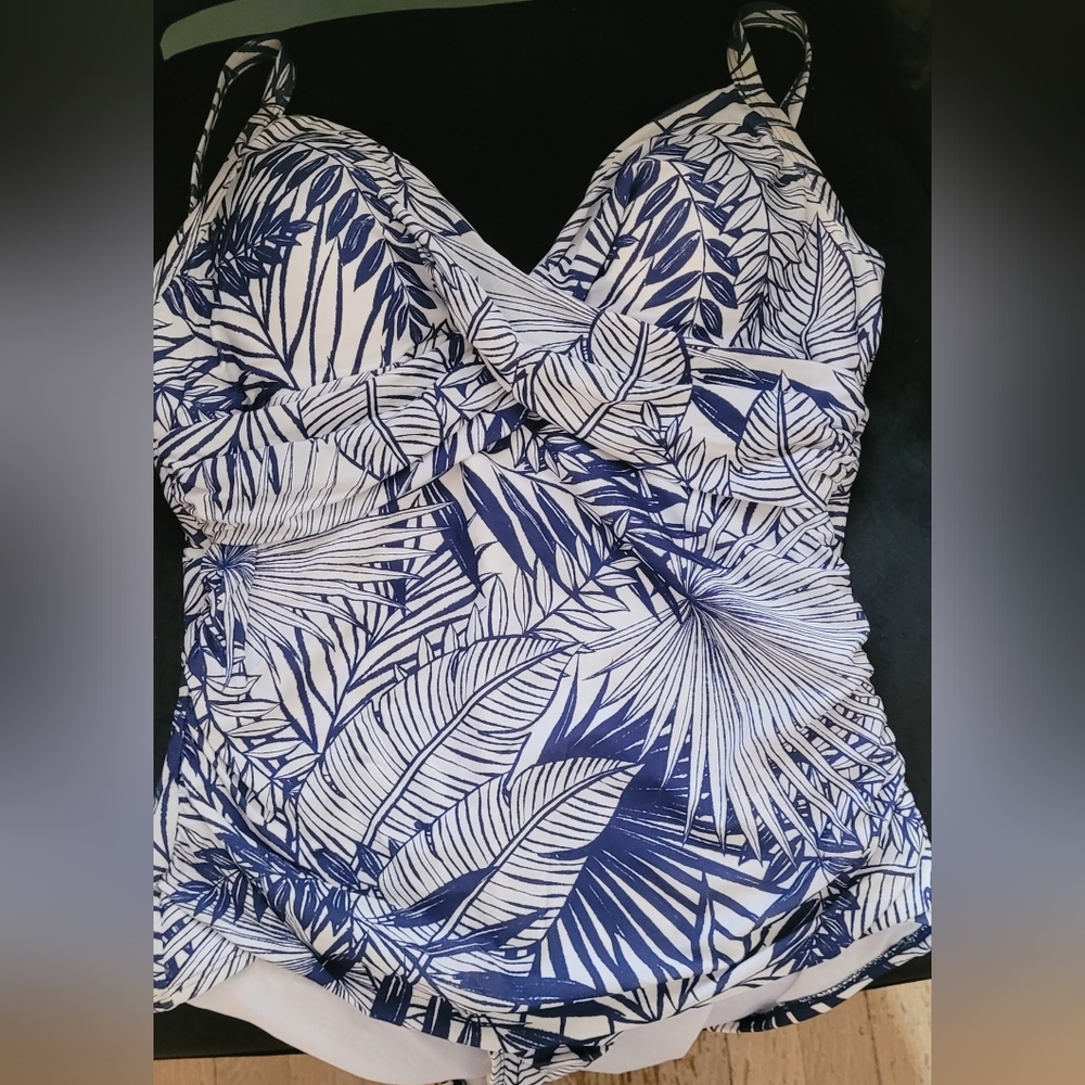 Jantzen Blue & White Floral One-Piece Swimsuit Bathing Suit Sz 12 Large